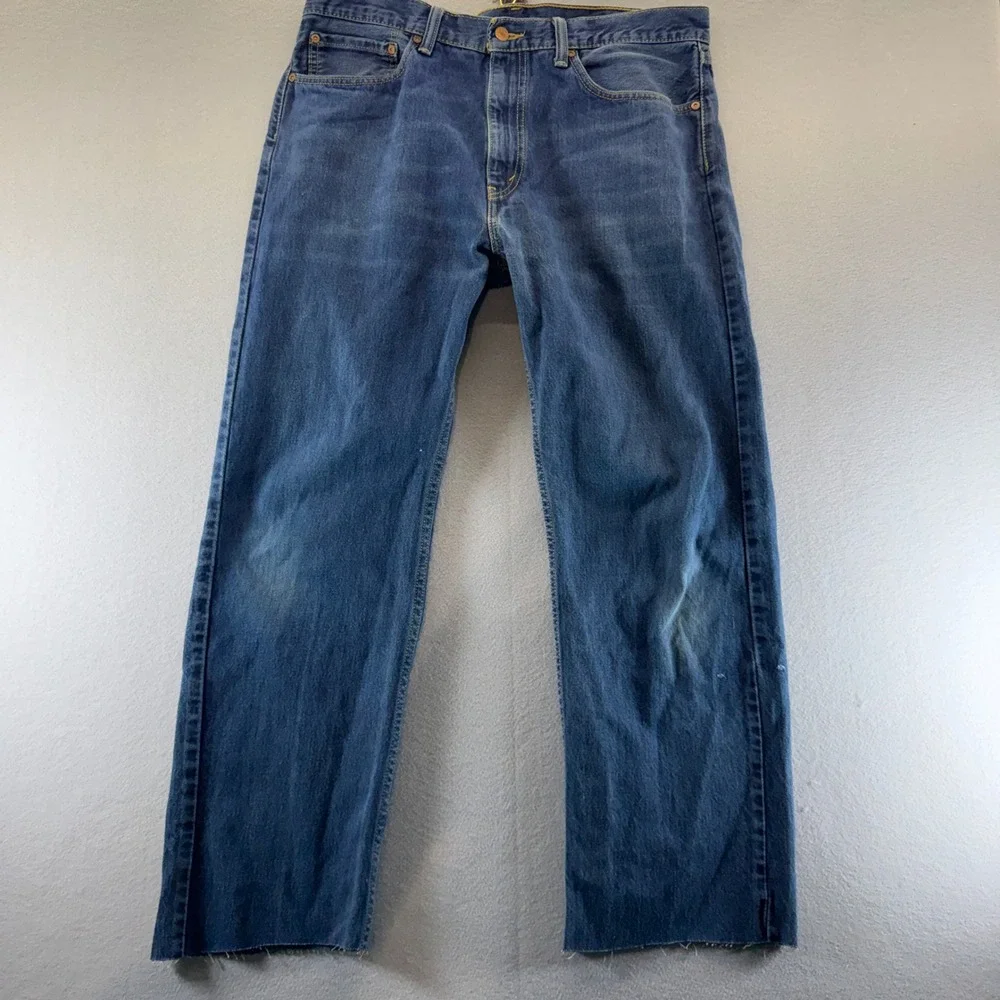 Levis 505 Regular Fit Straight Leg Jeans Mens 36x29 Blue Denim Cut Raw Hem 597